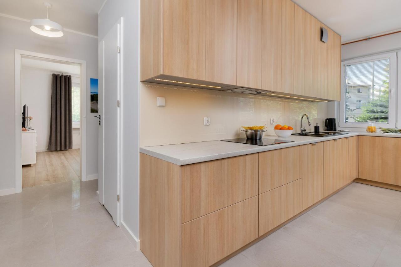 Gdanska Two-Bedroom Apartment Brzezno Beach By Noclegi Renters Kültér fotó